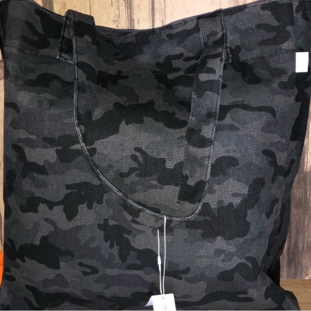 Quilted Koala Upright Tote